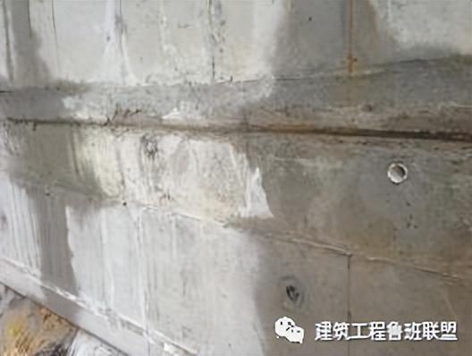 如何穿插提效縮短工期？中建項目示例（施工工藝程序簡單可快速施工縮短工期提前發(fā)揮工程效益）